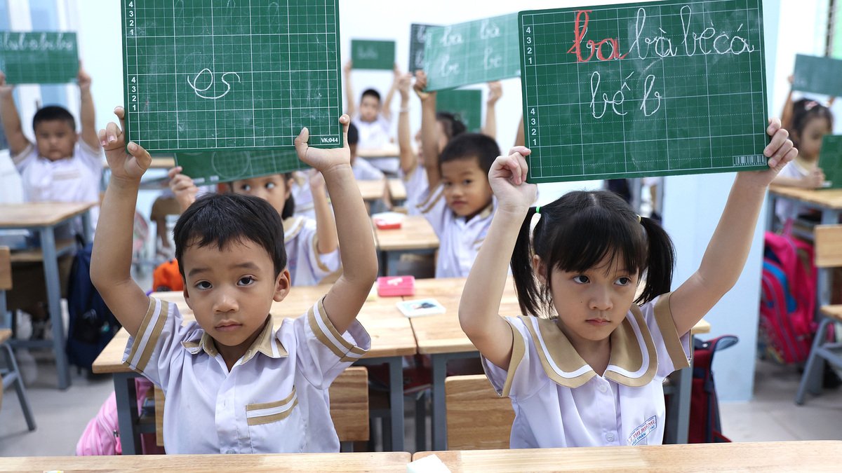 Có thể cấm thi vào lớp Một dưới mọi hình thức